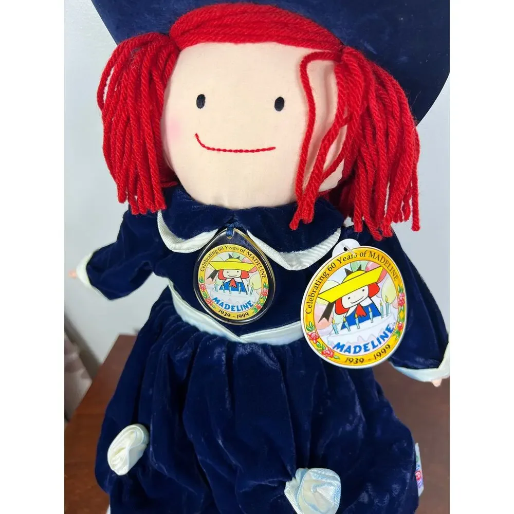 Vintage Madeline Doll Celebrating 60 Years 1939-1999 with stand - Picture 5 of 11